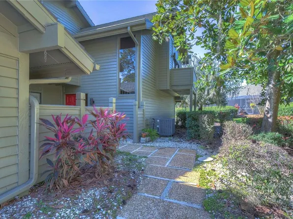 5333 Cobblestone Ct, Zephyrhills, FL 33543