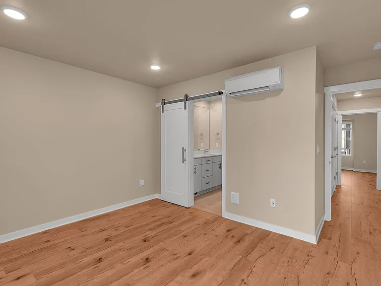 15423 Admiralty Way #E3 — Photo 18