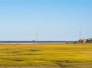 296 McIntosh Ave, Saint Simons Island, GA 31522