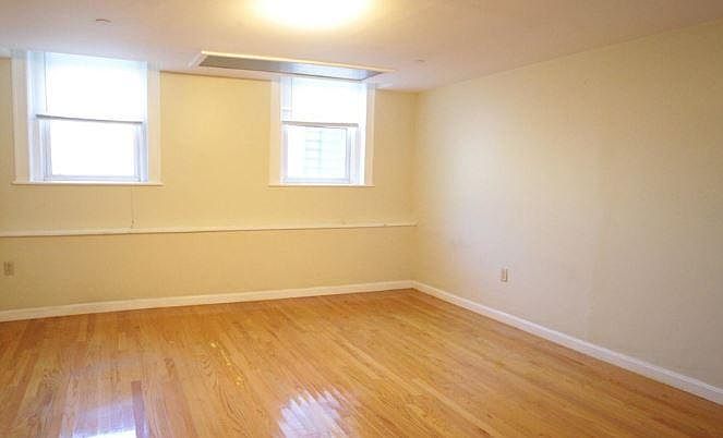 2nd image of 1185 Commonwealth Ave #101T