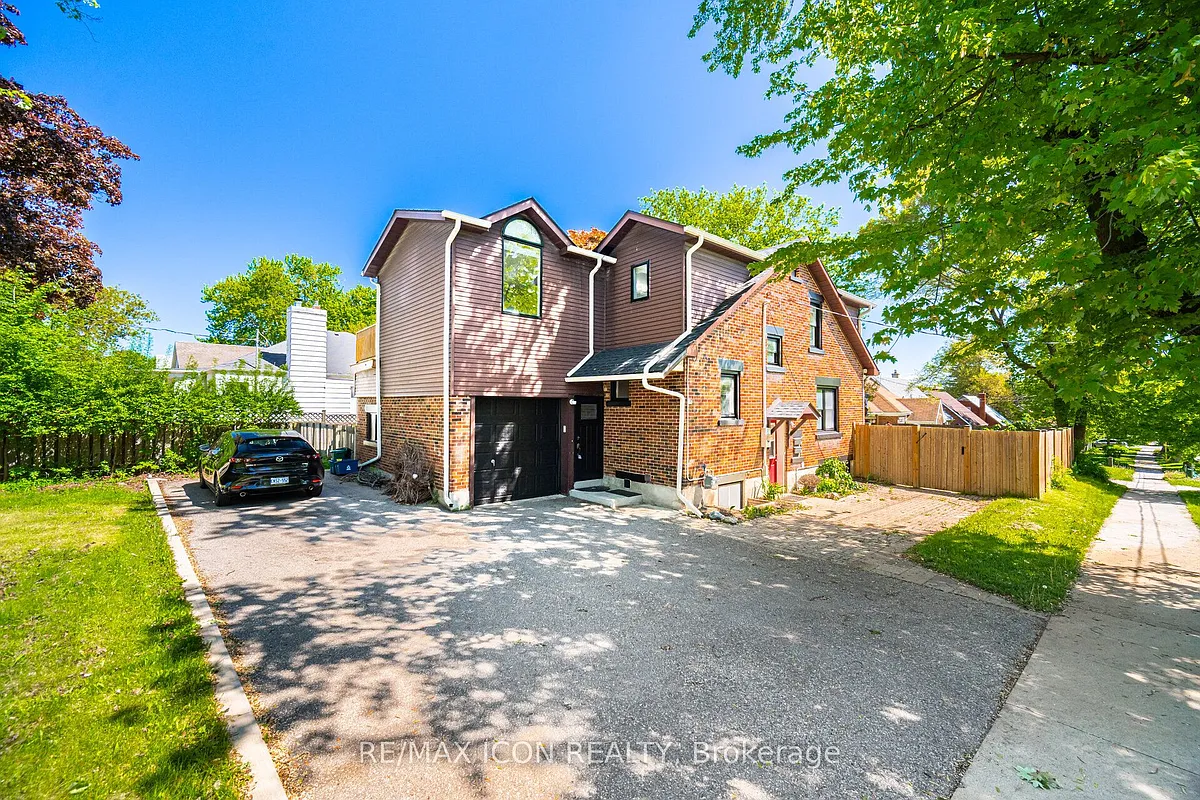 Building Photo - 64 Sheldon Ave N #UPPER