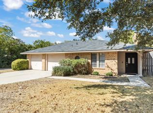 6921 Winding Creek Ct, Dallas, TX 75252