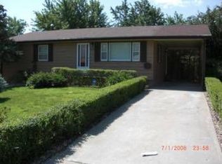 1023 Cottonwood St, Junction City, KS 66441