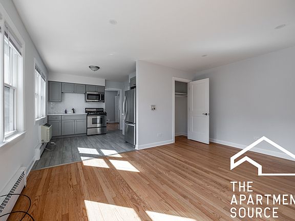 3rd image of 5826 W Lawrence Ave #2SE