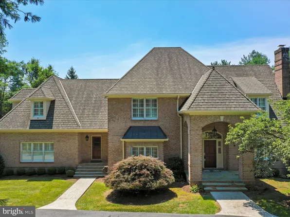 325 Windsor Ln, Winchester, VA 22602