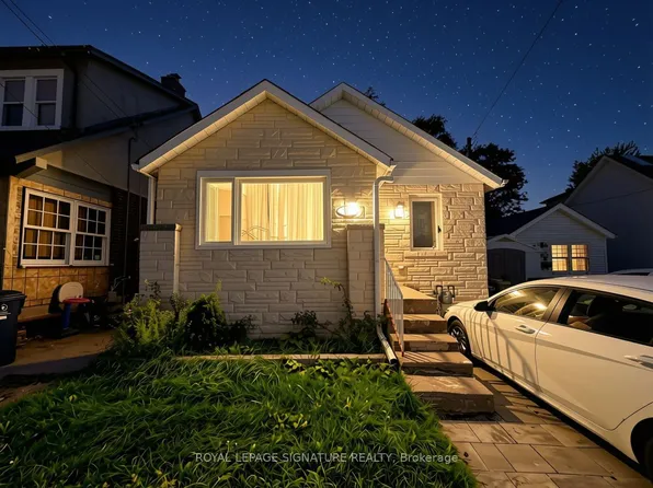 118 Harding Blvd #Basement, Toronto, ON M1N 3E2