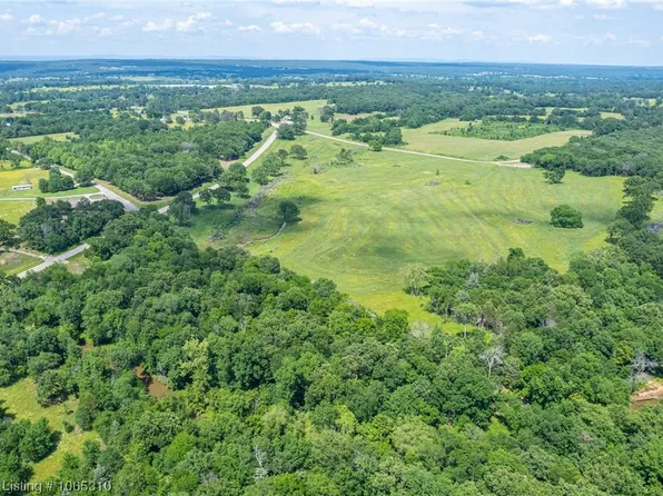 96 Tbd Hwy, Lavaca, AR 72941