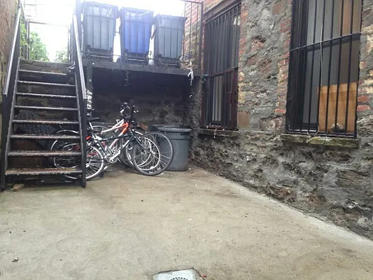 Rented by Rental Solutions Inc | media 35