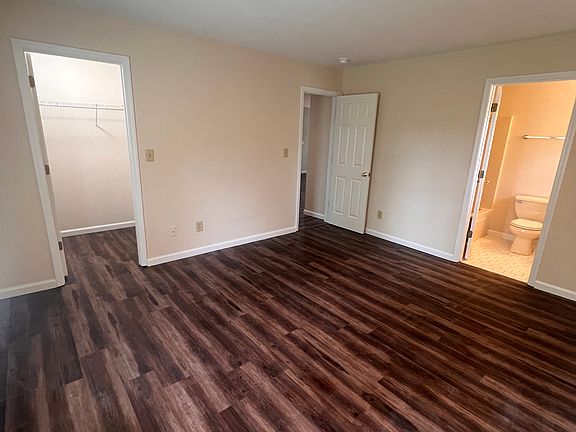 4th image of 1108 Westport Ct