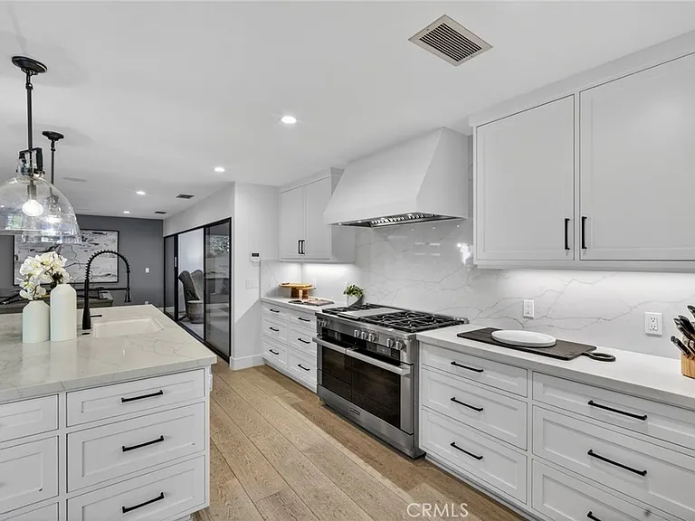 17 Monarch Bay Dr — Photo 16