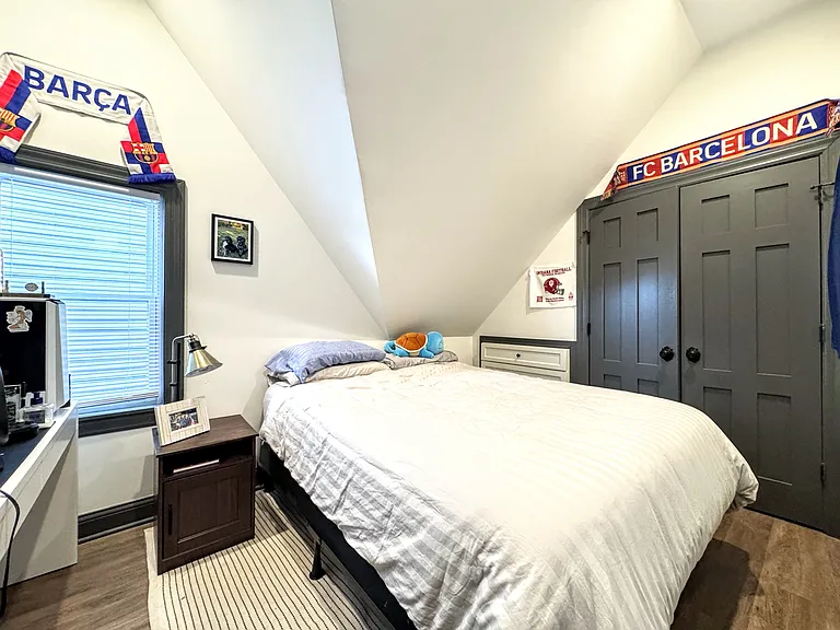 1040 W Roscoe St #3 — Photo 12