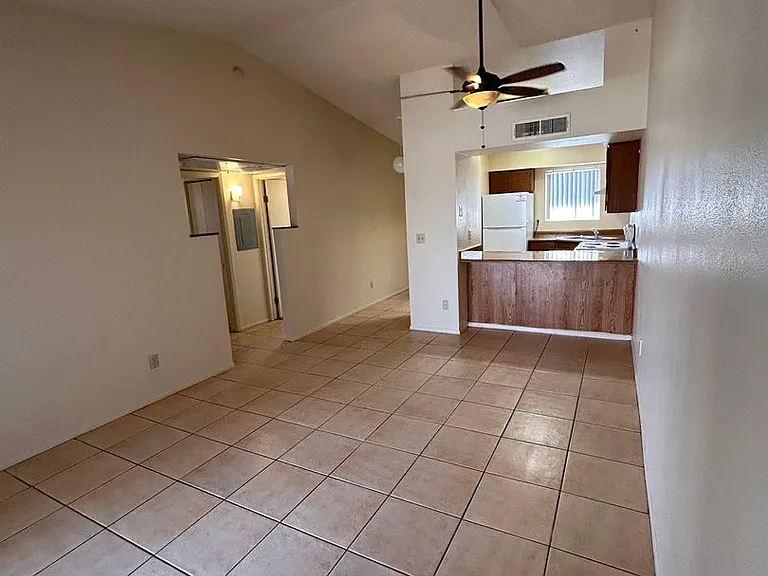 1409-1417 N El Rio Dr — Photo 5