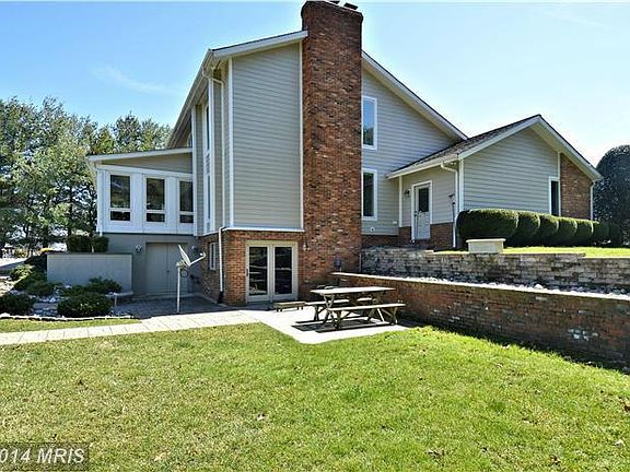 3rd image of 100 Grason Vista Dr