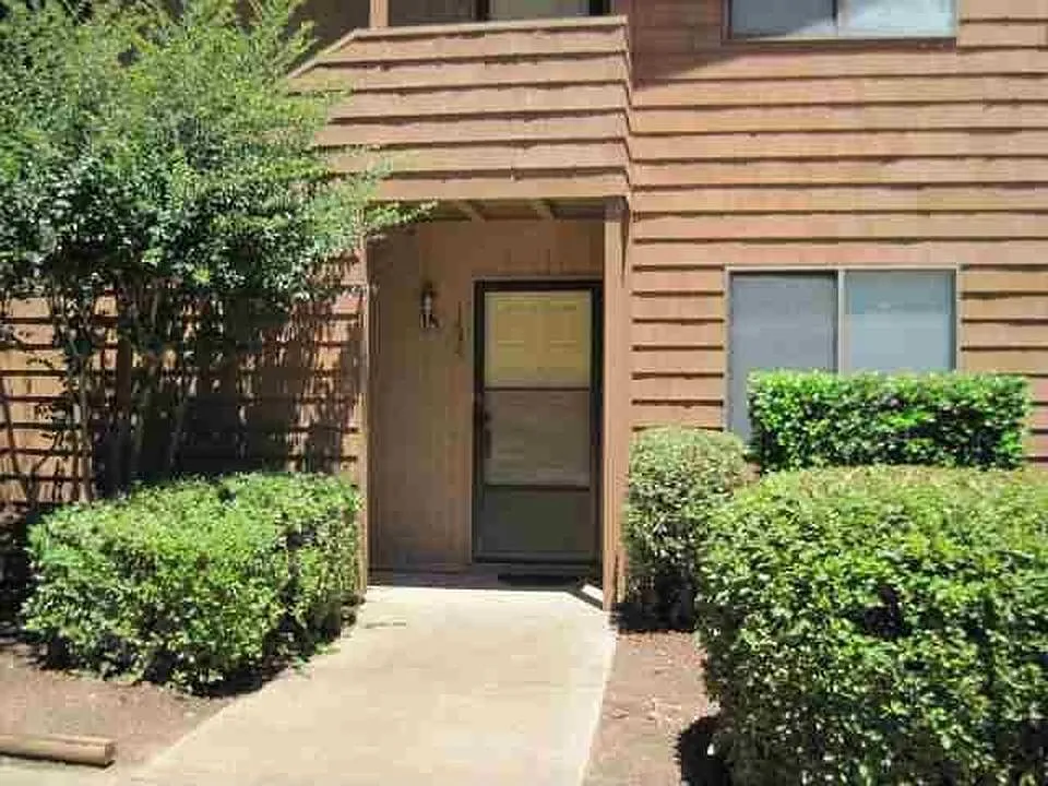 Exclusively Offered by Muse Realty, LLC — Photo 2