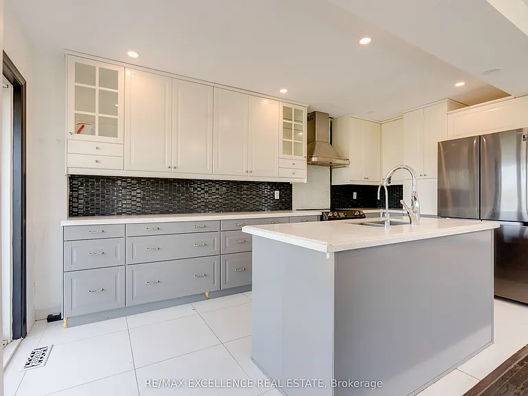 18 Davenhill Rd — Photo 18