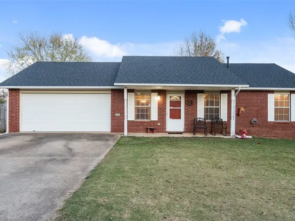 264 Samuel Pl, Farmington, AR 72730