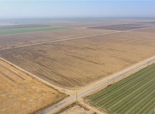 2025 W Chamberlain Rd, El Nido, CA 95317