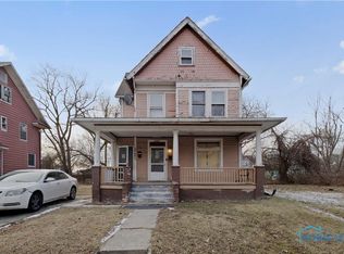 2369 Maplewood Ave, Toledo, OH 43620