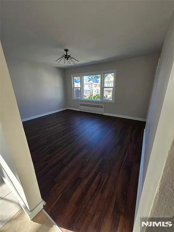 4 bed, 2.0 bath, $3,000 — Photo 4