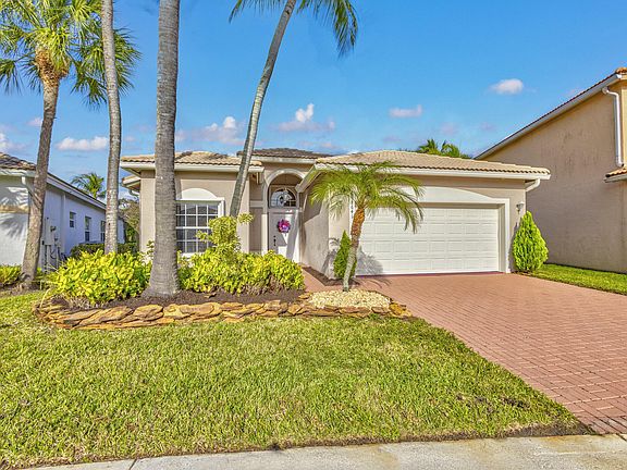 3rd image of 8641 Gold Cay