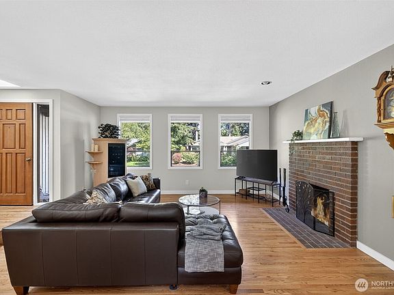 2nd image of 13816 26th Avenue SE