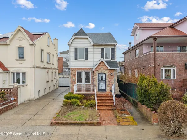 17 Coleridge St, Brooklyn, NY 11235