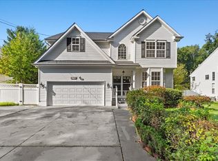 898 Marlowe Rd, Cherry Hill, NJ 08003