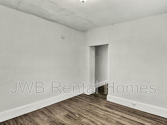 3rd image of 1425 Cleveland St