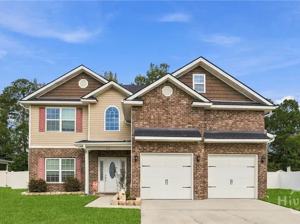 917 Oak Crest Drive, Hinesville, GA 31313