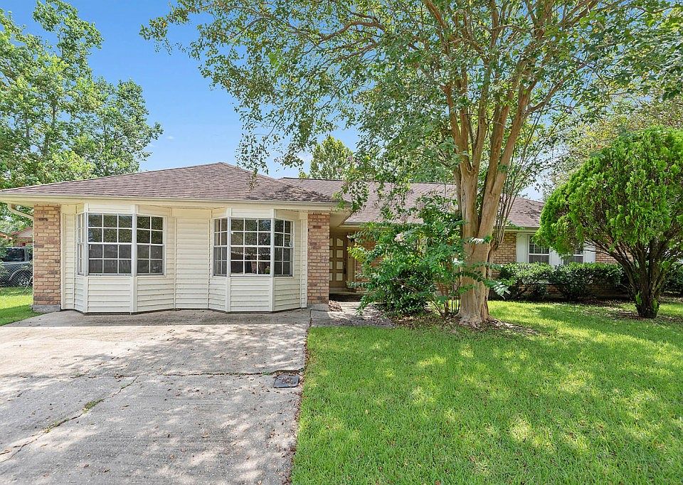 1st image of 2036 Carmel Valley Dr