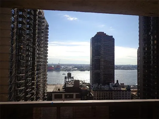 Rented by Platinum Properties | media 14