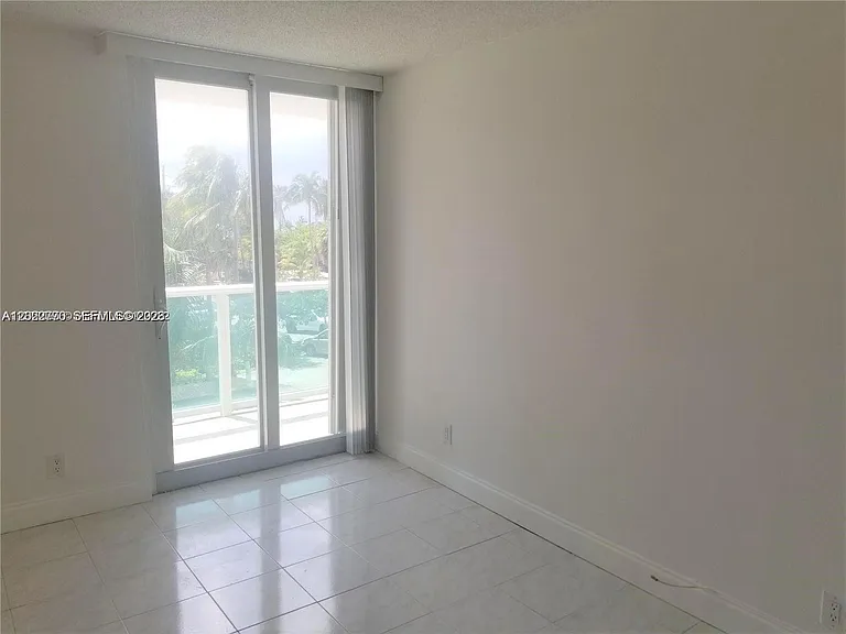 100 Bayview Dr #208 — Photo 16