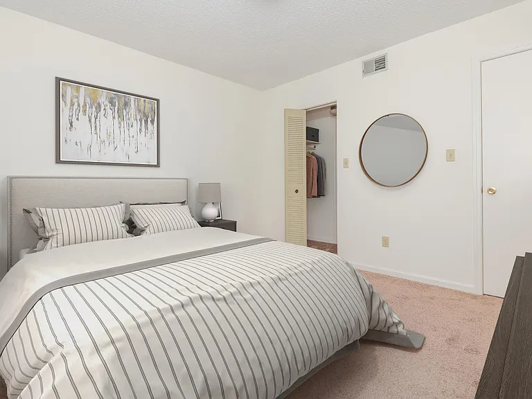 Cedar Hills Apartments and Towhomes — Photo 45