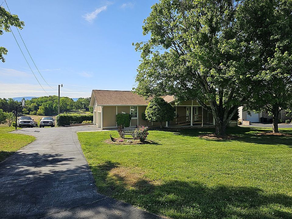 1st image of 1682 Brookview Dr