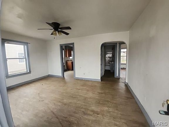 2nd image of 309 Benton St