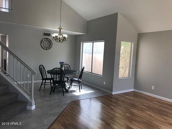 4th image of 9121 W Acoma Dr