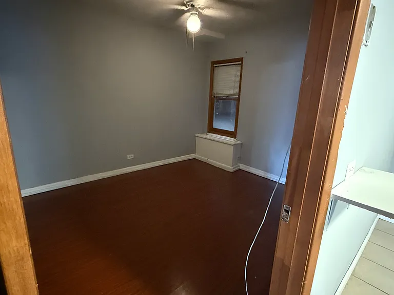 925 S Laflin St — Photo 5