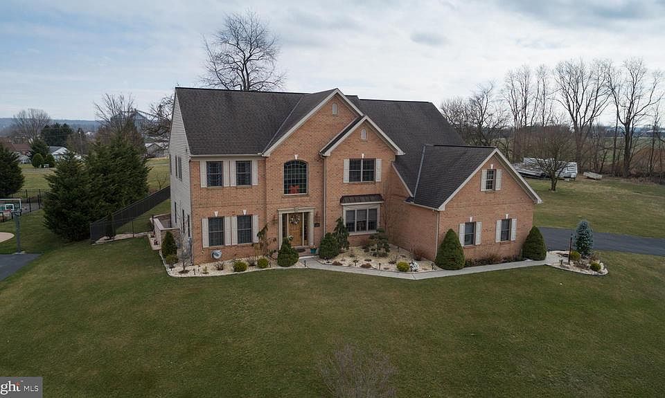 2 Westford Dr, Annville, PA 17003 Zillow