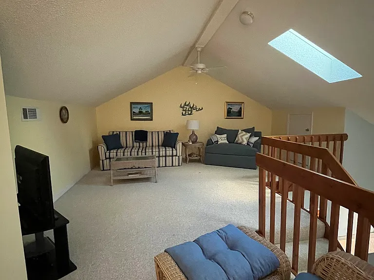 1924 Westminster Cir #6 — Photo 22