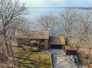 W7630 Koshkonong Mounds Rd, Fort Atkinson, WI 53538