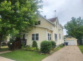52 Center St, North Fond Du Lac, WI 54937