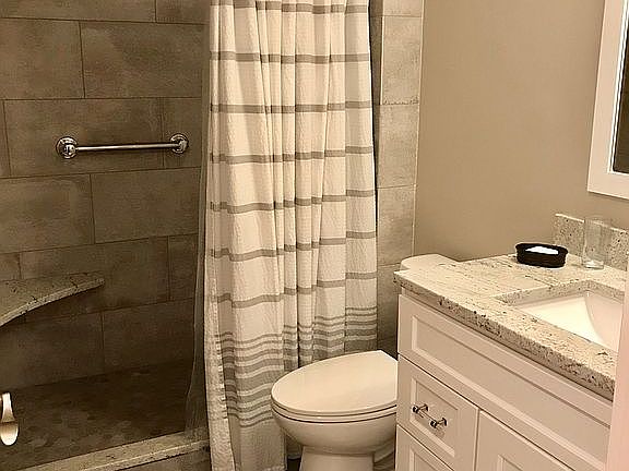 2nd image of 511 Aurora Ave Unit 216
