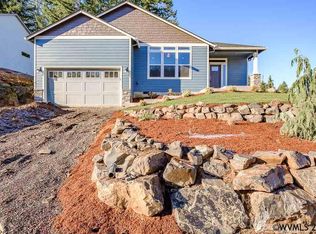 220 Boulder Ridge Dr, Sweet Home, OR 97386