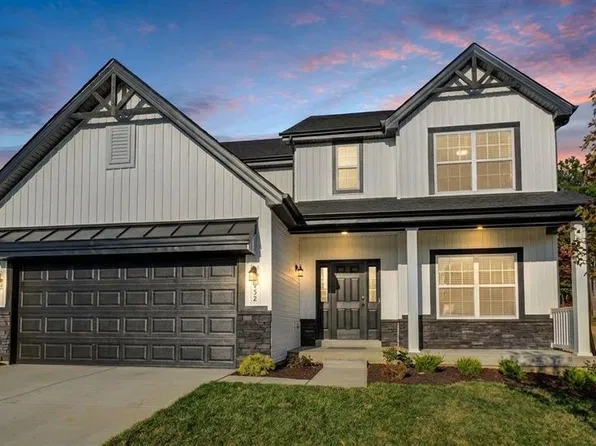 452 Evening Primrose Dr, Wentzville, MO 63385