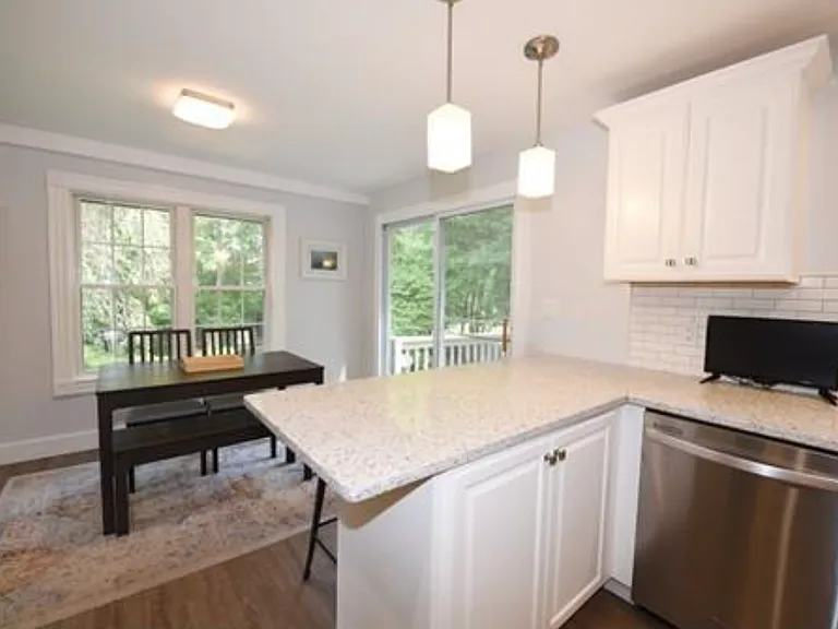 27 Donnellan Cir — Photo 12