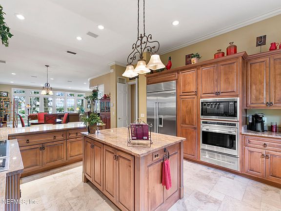 3rd image of 1378 Moss Creek Dr