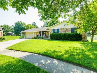 4123 Les Cherbourg Ln, Florissant, MO, 63034