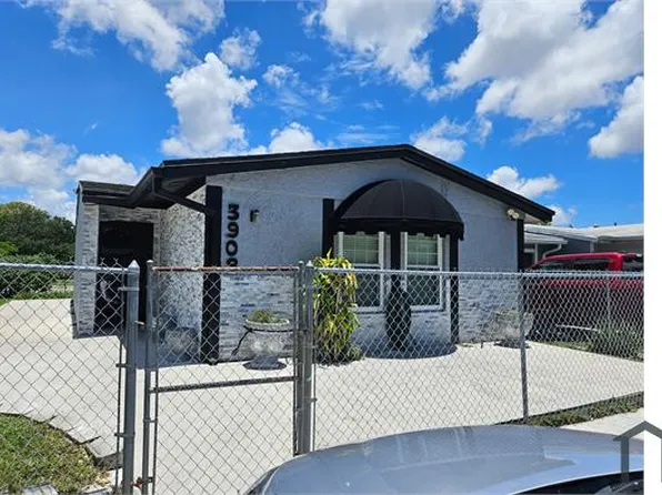3908 NW 213th St, Miami Gardens, FL 33055