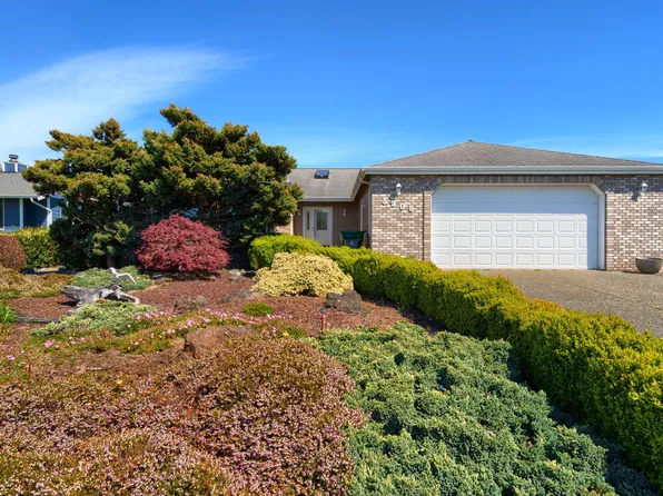 5308 Doon Way, Anacortes, WA 98221