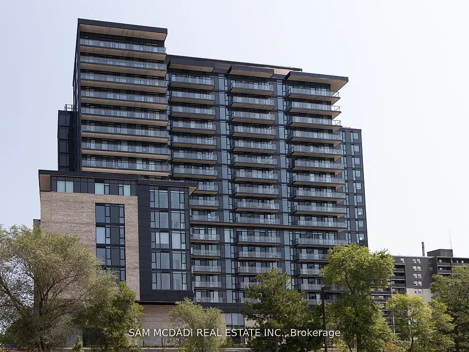 86 Dundas St E #1517